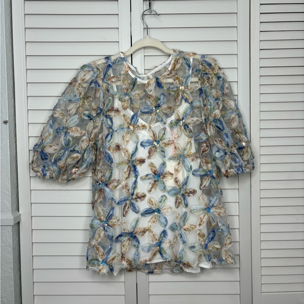 Entro White and Blue Puff Sleeve Blouse with Peter Pan Collar